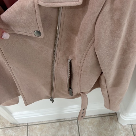 NEW Lovers + Friends Vegan Suede Moto Jacket Dusty Pink - Picture 6 of 14